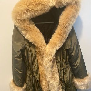 Its a Coat from Fashion Nova, New “ never worn”